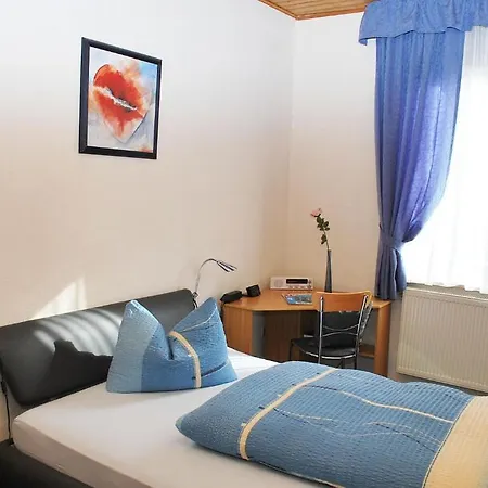 Hotel Waldschloss 3*